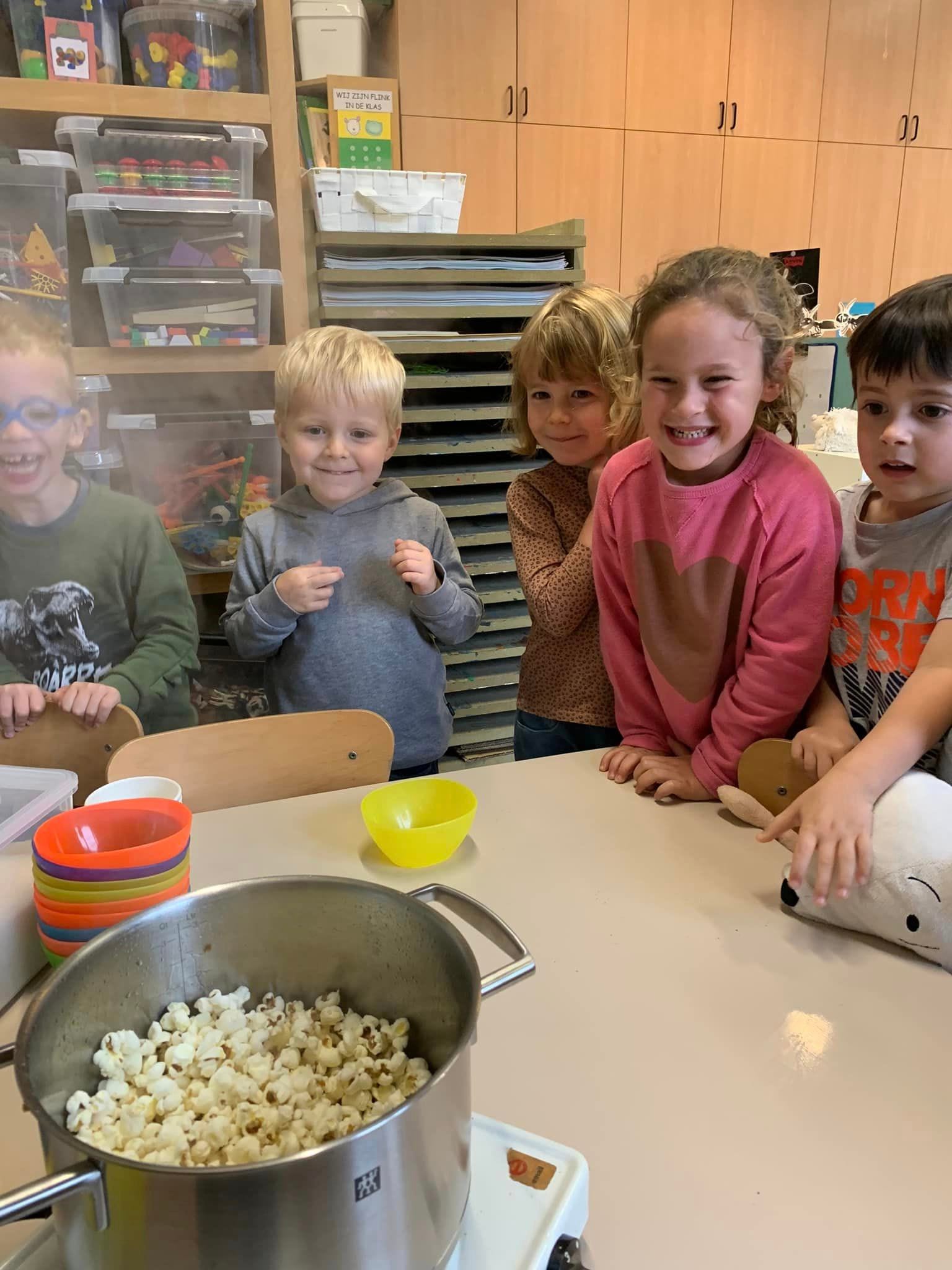 386665449_1980172065664088_1483753683865124609_n